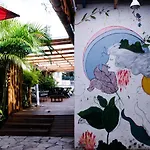 World Hostel - Canasvieiras