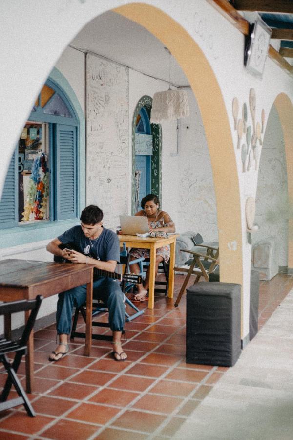 World - Canasvieiras Albergue